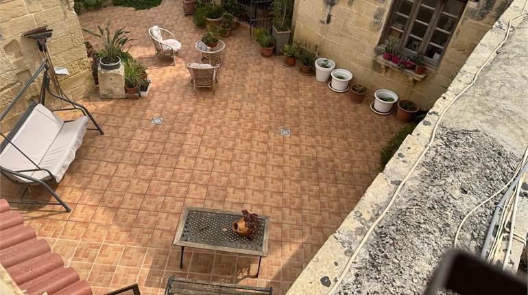 Mqabba  - Farmhouse - For Rent