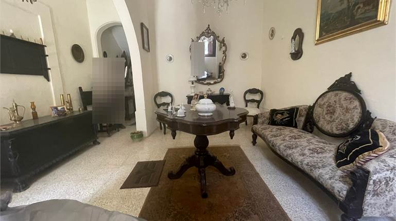 Hamrun - 3 Bedroom Town House + Poss. 1 Car Garage