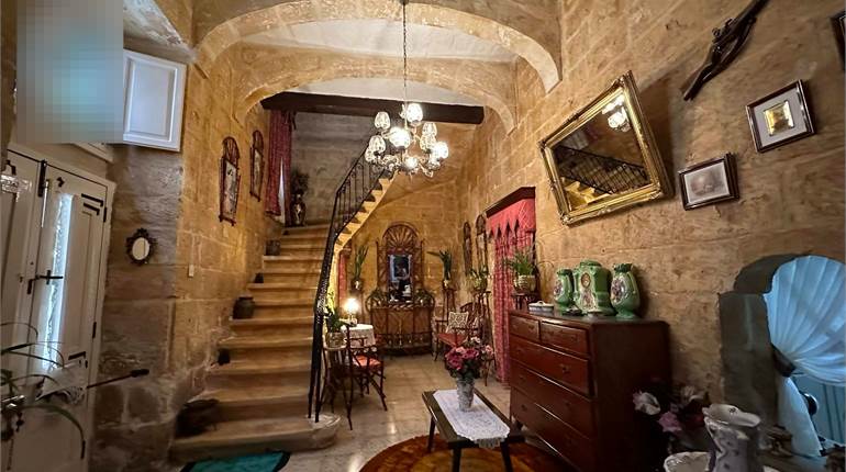 Zebbug - Partly Converted House Of Character