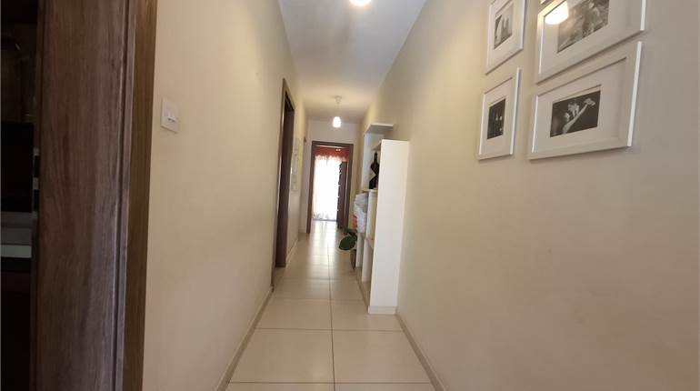 Gharghur - 3 Bedroom Furnished Elevated Maisonette