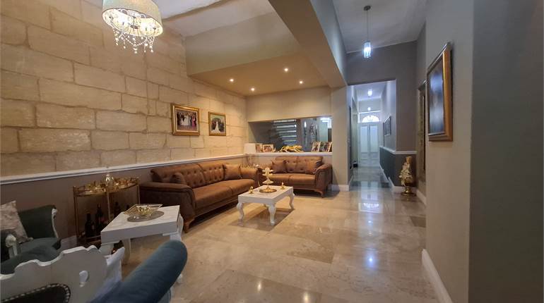 Rabat , A One-of-a-Kind Townhouse with 2-Car Garage, Pool & Spa Features
