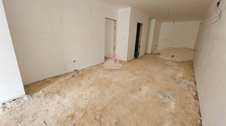 Zurrieq,2st Floor Finished 2 Bedroom Apartment + Terrace