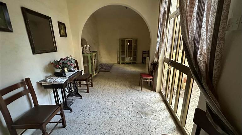 Qrendi - 2 Bedroom Unconverted  House Of Character UCA