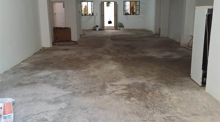 GŻIRA – CENTRAL COMMERCIAL GARAGE FOR RENT