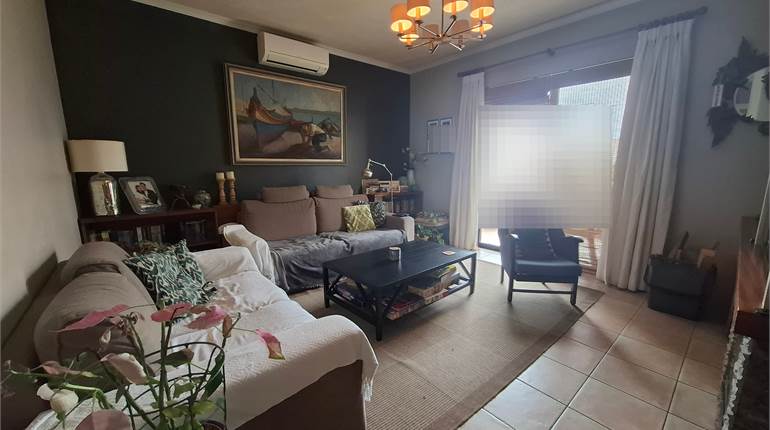 Mellieha - 2nd Floor 3 Bedroom Maisonette + Half Roof + Garage 