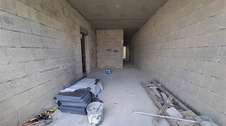 Paola - 3 Bedroom Penthouse with Roof + Airspace - Ready Built Shell Form