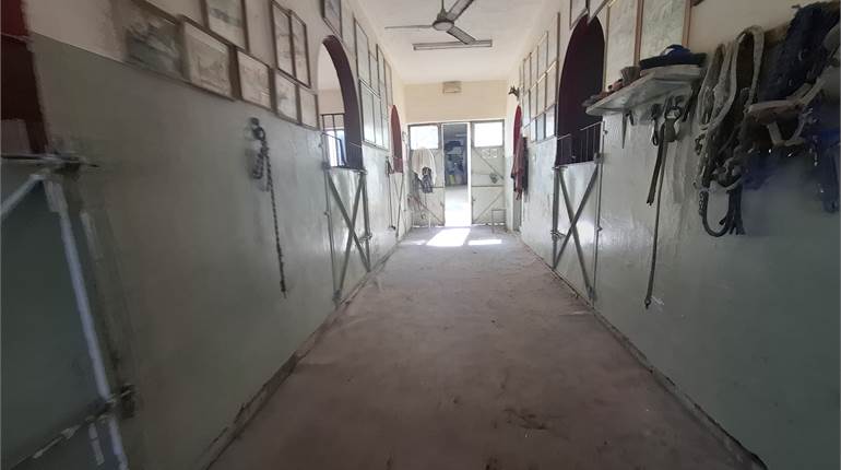 Zebbug - Farmhouse with Permits