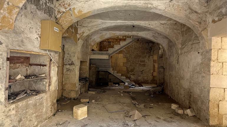 Gharb Gozo - 3 Bedroom Shell Form Terraced House in UCA + Garage + Pool