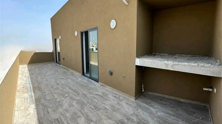 Qormi - Finished  1 Bedroom Penthouse with large terrace and airspace 