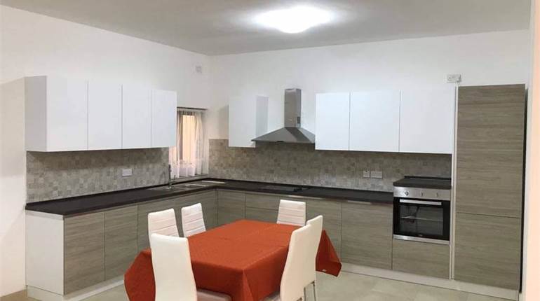 2-3 Bedroom Apartment